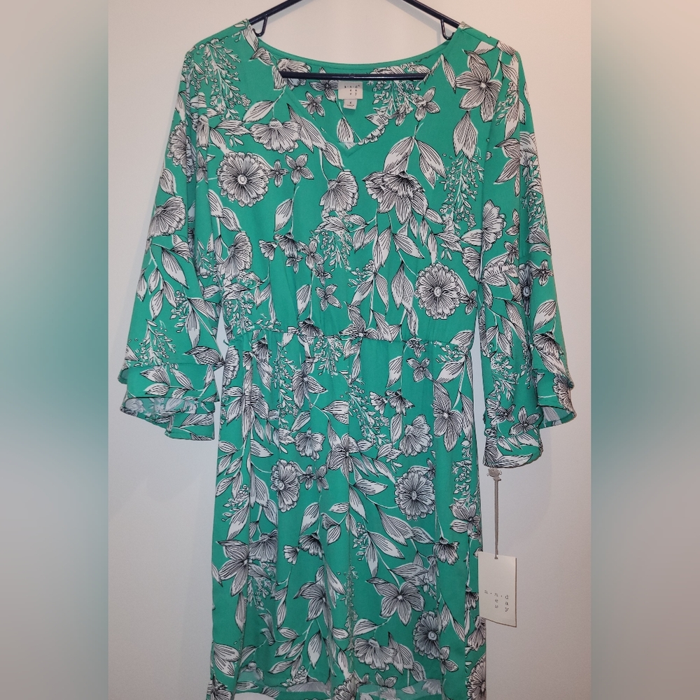 SMALL a•n•d e a w y dress, NEW with tags attached